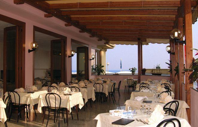 Hotel Ideale Varazze Exterior foto